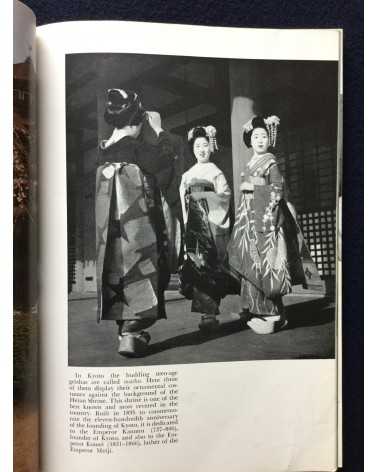 The Japanese Woman, A Pictorial - 1957