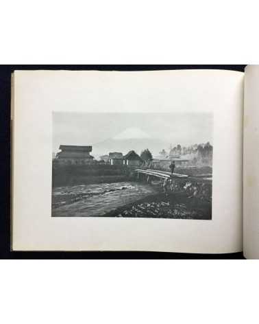 Kikusui Imao - The picturesque Mount Fuji, 101 views of Mount Fuji - 1912