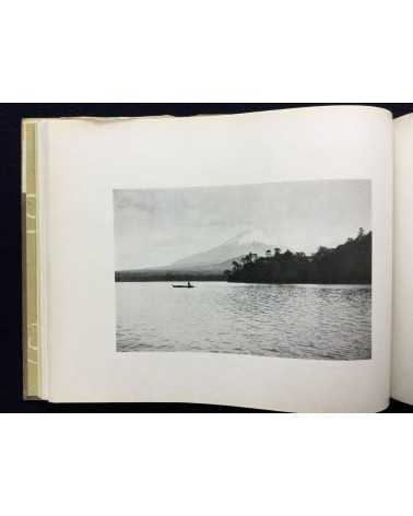 Kikusui Imao - The picturesque Mount Fuji, 101 views of Mount Fuji - 1912