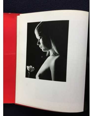 Shotaro Akiyama - Naked Portraits, Sonorama Photography Anthology Vol.23 - 1979