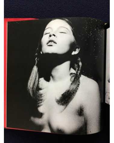 Shotaro Akiyama - Naked Portraits, Sonorama Photography Anthology Vol.23 - 1979