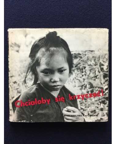 Wydawnictwo Harcerskie - You Feel Like Crying Out! (Photographs of Vietnam Children) - 1969