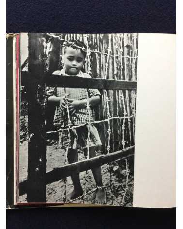 Wydawnictwo Harcerskie - You Feel Like Crying Out! (Photographs of Vietnam Children) - 1969