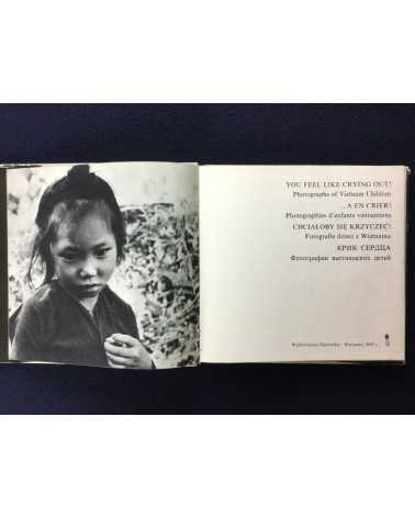 Wydawnictwo Harcerskie - You Feel Like Crying Out! (Photographs of Vietnam Children) - 1969