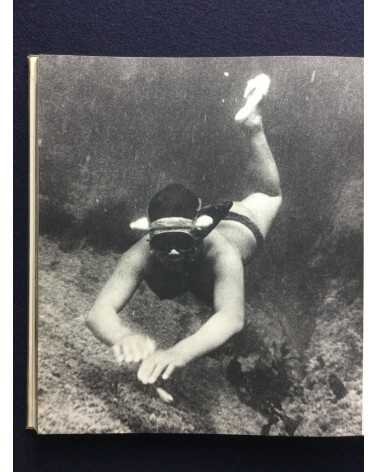 Yoshinobu Nakamura - Ama Woman Sea Divers in Japan - 1962