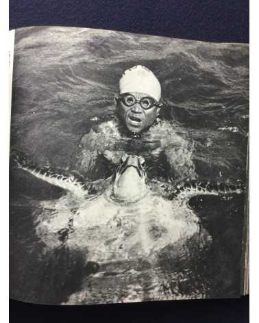 Yoshinobu Nakamura - Ama Woman Sea Divers in Japan - 1962