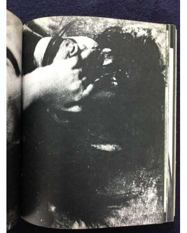 Daido Moriyama - Bye Bye Photography (Farewell Photography) - 1972