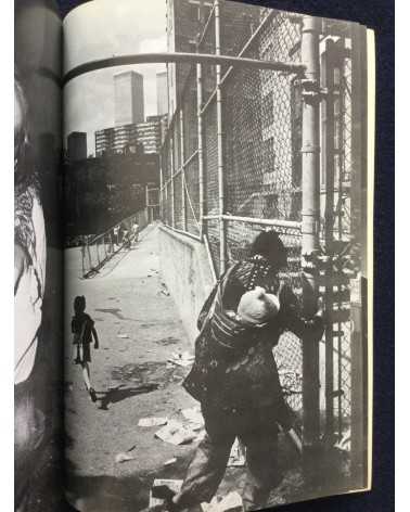 Photo Essay (Shashin Shiron) - No.3 Vol.2 - 1981