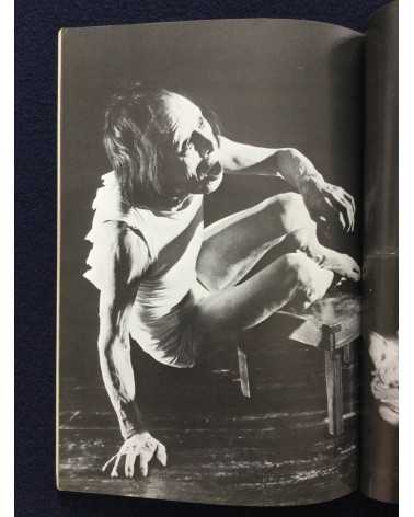 Photo Essay (Shashin Shiron) - No.3 Vol.2 - 1981