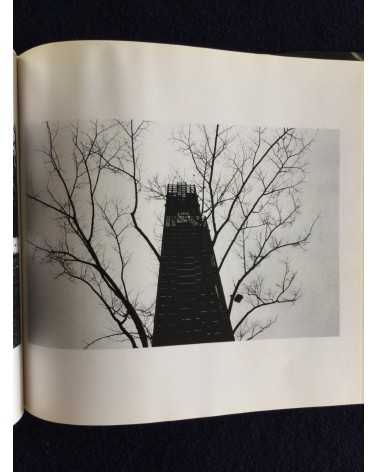 Shin Yanagisawa - Tracks of the City, Sonorama Photography Anthology Vol.26 - 1979