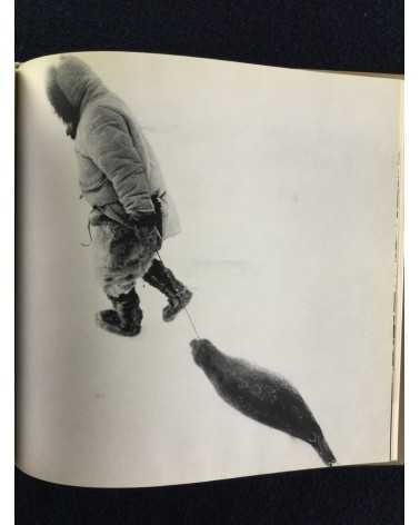 Yukichi Watabe - Alaska Eskimo, Sonorama Photography Anthology Vol.20 - 1979