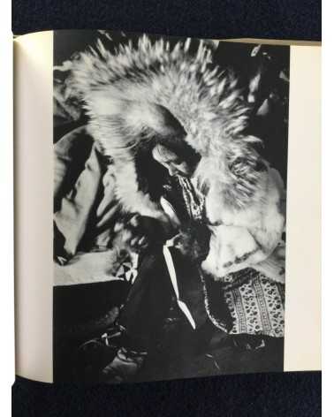 Yukichi Watabe - Alaska Eskimo, Sonorama Photography Anthology Vol.20 - 1979