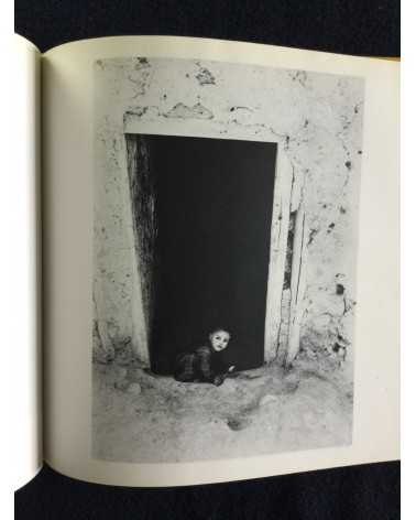 Shomei Tomatsu - Kingdom of Mud, Sonorama Photography Anthology Vol.12 - 1978