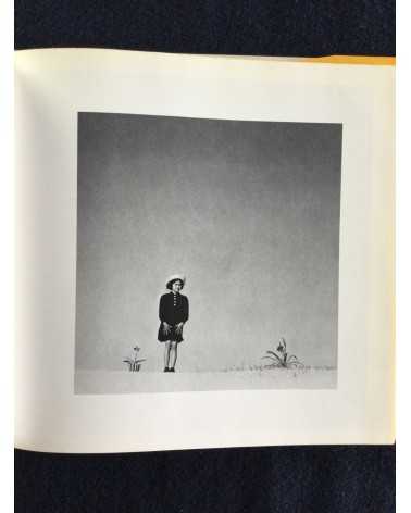 Shoji Ueda - Sand Dunes, Seasons of the Children, Sonorama Photography Anthology Vol.11 - 1978