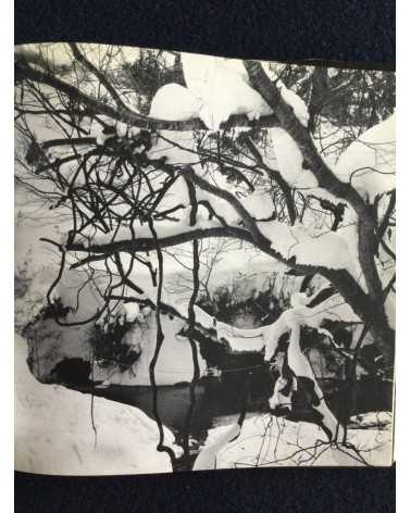 Hiroshi Hamaya - Snow Land (Yukiguni), Sonorama Photography Anthology Vol.1 - 1977