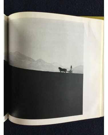 Kiyoshi Nishiyama - Seasonal Aspects of Japan, Sonorama Photography Anthology Vol.21 - 1979