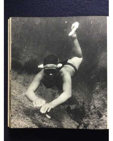 Yoshinobu Nakamura - Ama Woman Sea Divers in Japan - 1962