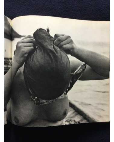 Yoshinobu Nakamura - Ama Woman Sea Divers in Japan - 1962