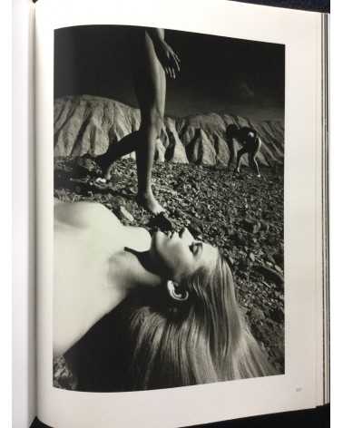 Kishin Shinoyama - The Sixties by Kishin - 2011