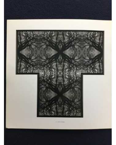 Tadayuki Naitoh - Photo Exhibition, Sakura - 1991