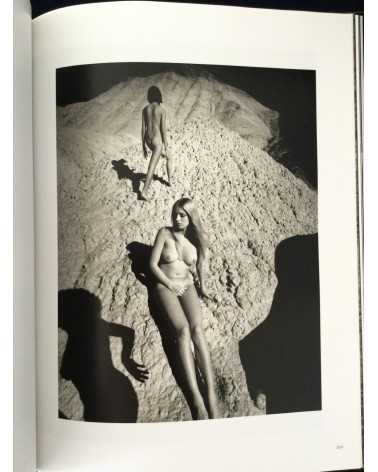 Kishin Shinoyama - The Sixties by Kishin - 2011