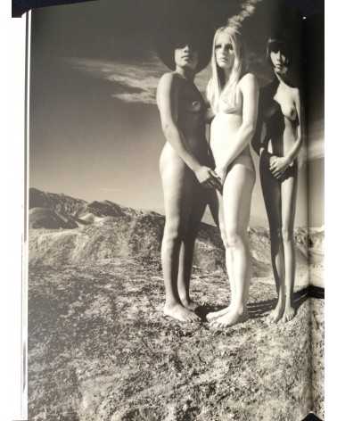 Kishin Shinoyama - The Sixties by Kishin - 2011