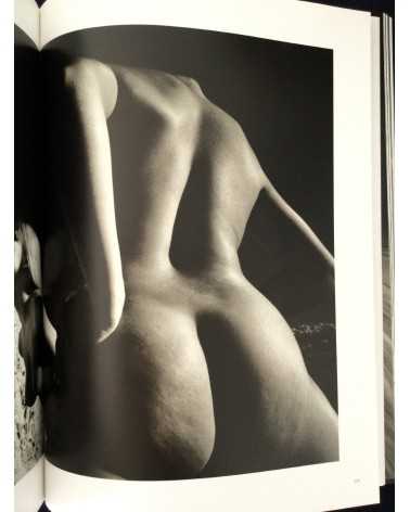 Kishin Shinoyama - The Sixties by Kishin - 2011