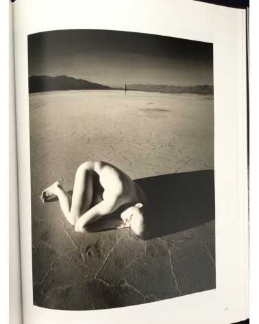 Kishin Shinoyama - The Sixties by Kishin - 2011