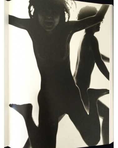 Kishin Shinoyama - The Sixties by Kishin - 2011