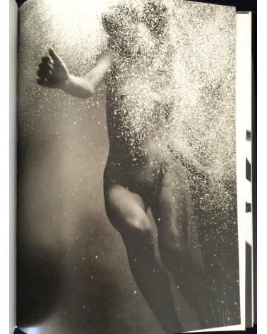 Kishin Shinoyama - The Sixties by Kishin - 2011