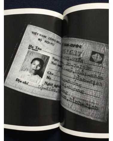Makoto Maekawa - Boat People Vietnamese Refugees in Japan - 1978