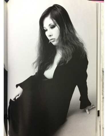 Nobuyoshi Araki - Izumi Suzuki this bad girl - 2002