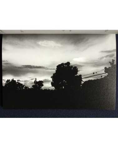 Nobuyoshi Araki & Shuntaro Tanikawa - Sky in a photo - 2006