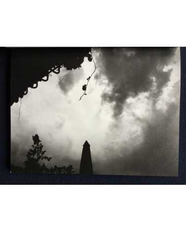 Nobuyoshi Araki & Shuntaro Tanikawa - Sky in a photo - 2006