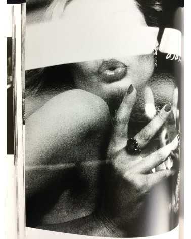 Daido Moriyama - Hunter of Light, 1965-2003 - 2003