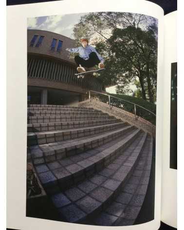 Makoto "Oka-z" Okazaki - Toda madre 1990’s-2010’s PhotoBook of Skateboard - 2014
