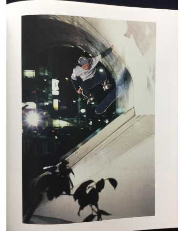 Makoto "Oka-z" Okazaki - Toda madre 1990’s-2010’s PhotoBook of Skateboard - 2014