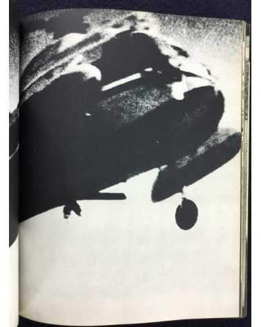 Daido Moriyama - Bye Bye Photography (Farewell Photography) - 1972