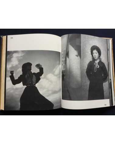 Katsuji Fukuda - Photokunst von Frauen Volume 2 - 1939