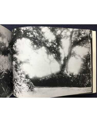 Hitomi Watanabe - An Invisible Landscape, Photographs of India - 1983