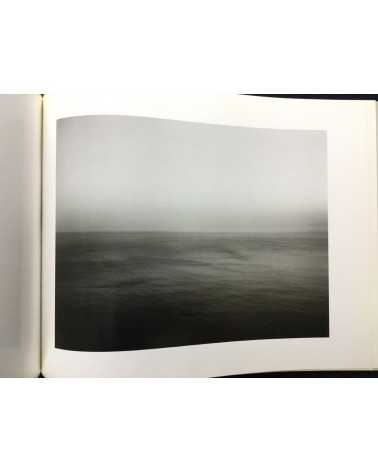 Hiroshi Sugimoto - Dioramas, Theaters, Seascapes - 1988