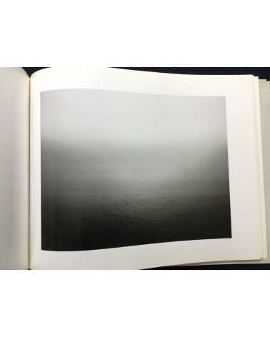 Hiroshi Sugimoto - Dioramas, Theaters, Seascapes - 1988