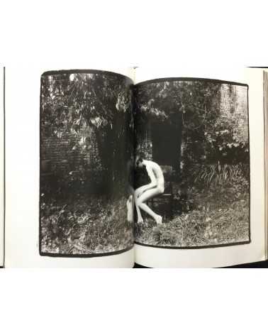 Yoji Ishikawa - Nu, 25 years of memorial photographs - 1993