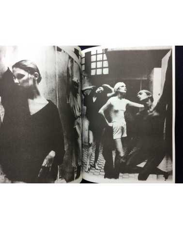 Deborah Turbeville - Photographes Contemporains with Print - 1986