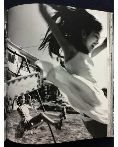 Kishin Shinoyama - Girls of Okinawa - 1997