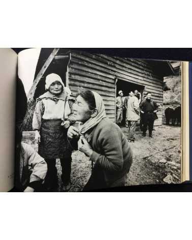 Yoshi Nitta - Between the sea and the sun, People of Sadamisaki Peninsula - 1980