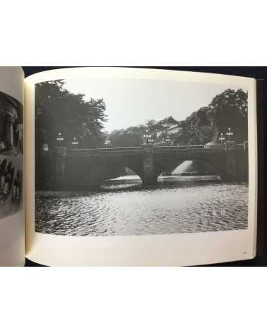 Nobuyoshi Araki - Solo exhibition in Korea - 2002