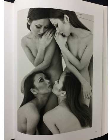 Kishin Shinoyama - The Sixties by Kishin - 2011