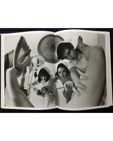 Kishin Shinoyama - The Sixties by Kishin - 2011