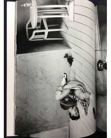 Nobuyoshi Araki - 69 YK - 2009